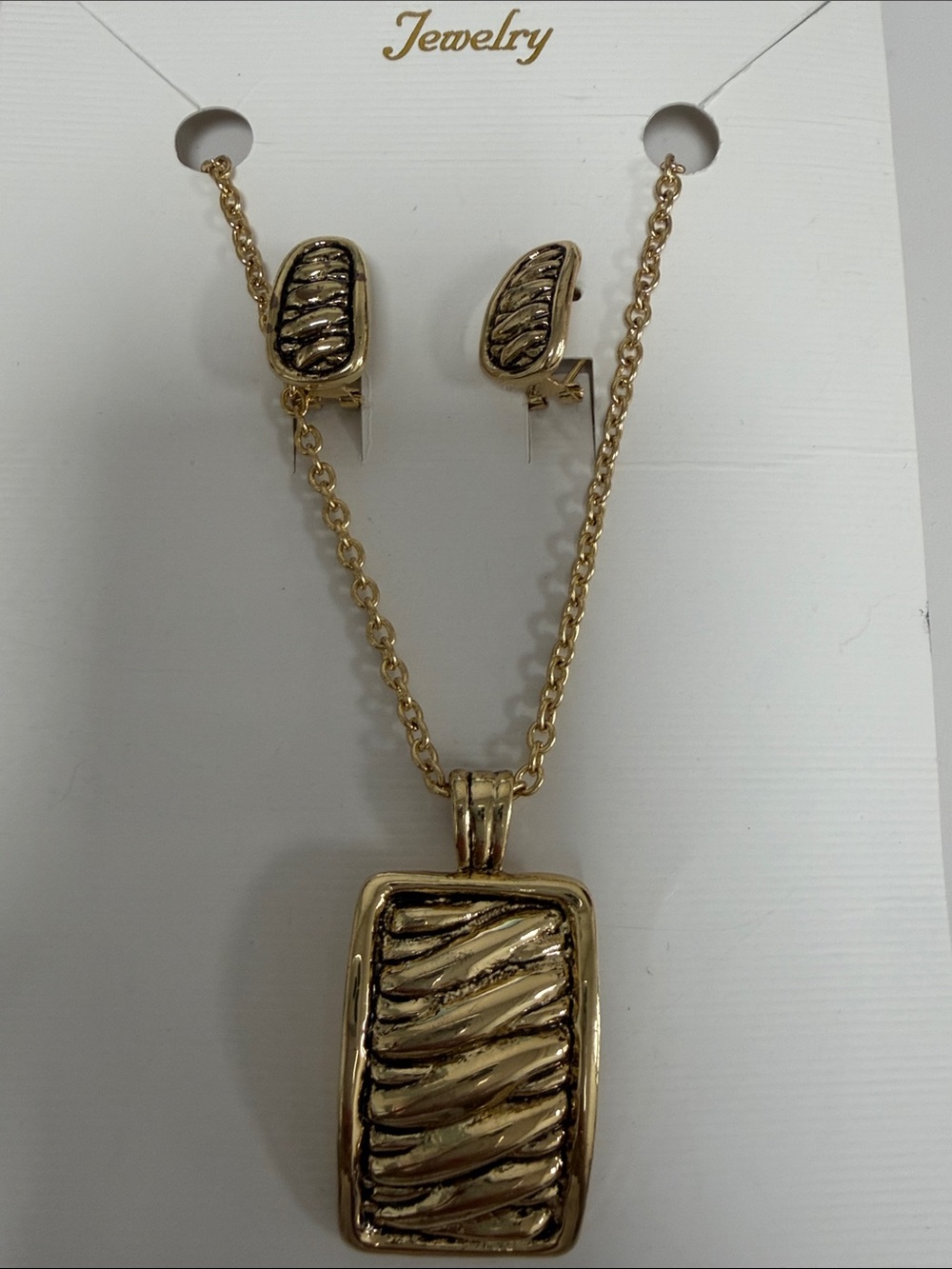 Gold-Tone Textured Rectangular Pendant Necklace and Earring Set